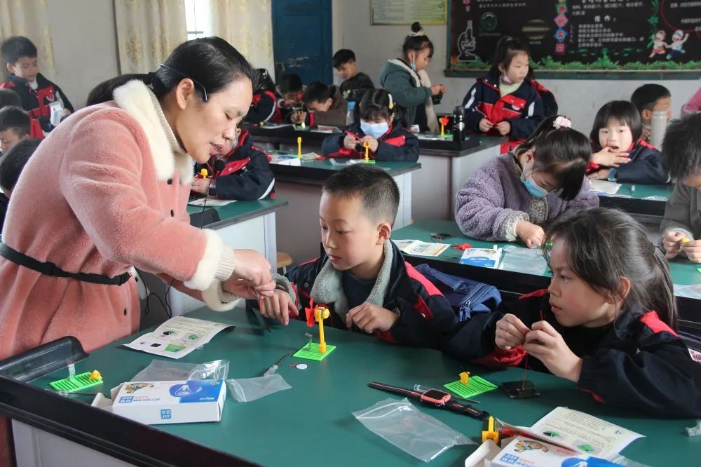 邵東市城區(qū)第一完全小學(xué) “四真”助力學(xué)生課后成長