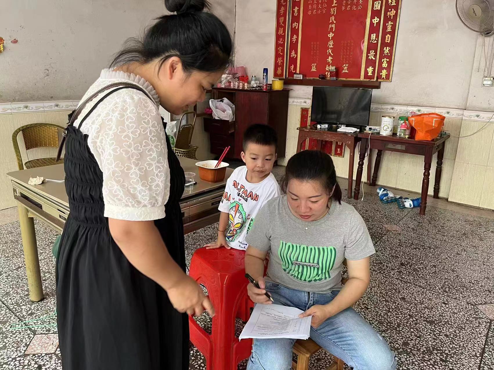 家園攜手防溺水，家訪關(guān)愛暖人心