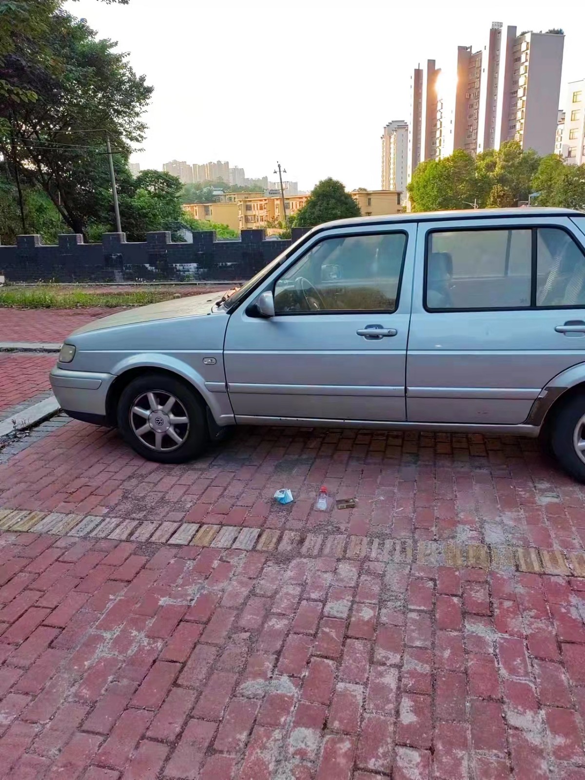 城市“流動(dòng)窗口”的文明亟待提升