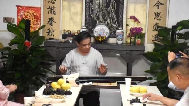 廣東省嶺南古琴文化研究院院長陳是強蒞臨邵陽縣傳授古琴文化