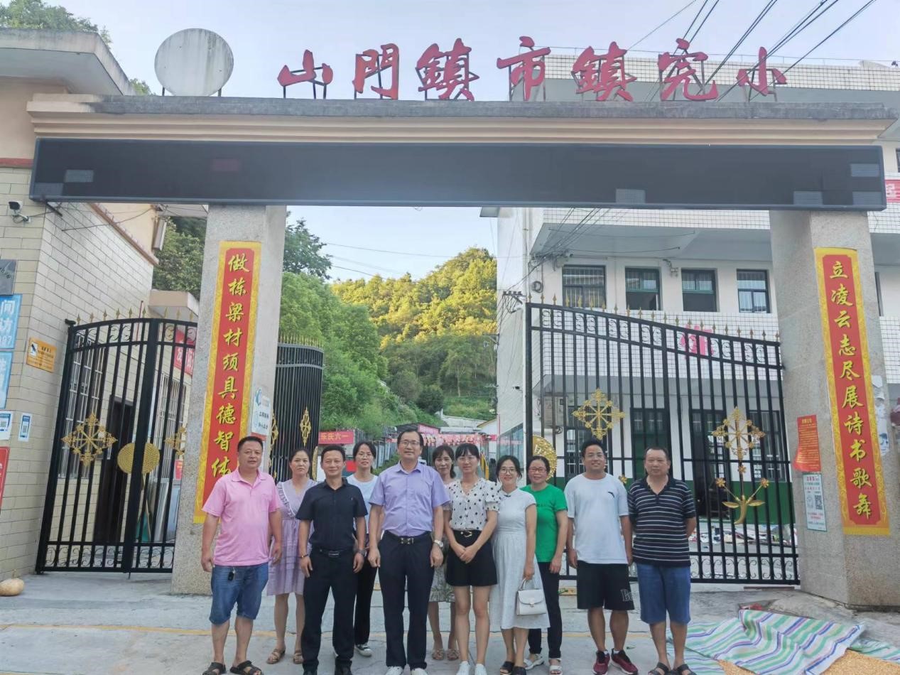 精準(zhǔn)幫扶促發(fā)展，凝心聚力共奮進(jìn)