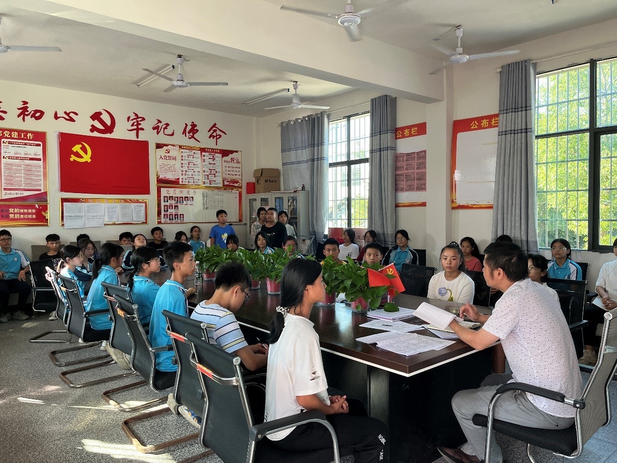 洞口管竹中學(xué)開(kāi)展2022年秋季學(xué)生會(huì)干部交流會(huì)