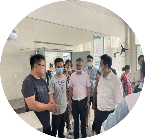 白倉鎮(zhèn)中心完小  “加強學(xué)校食堂管理，筑牢食品安全防線” ——學(xué)習(xí)交流活動總結(jié)