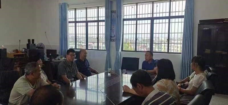 洞口縣高沙中心學校：深入基層慰問一線教師