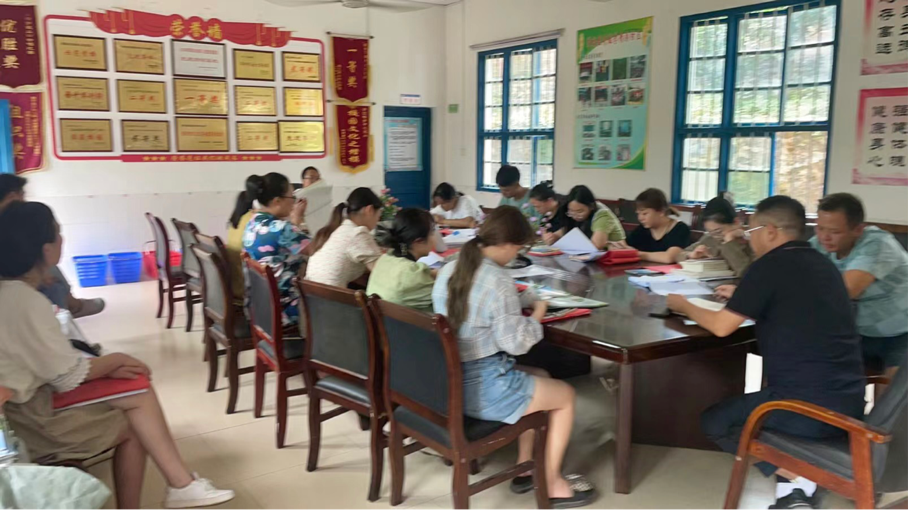 新寧縣清江橋鄉(xiāng)中心小學(xué)防溺水工作在行動(dòng)