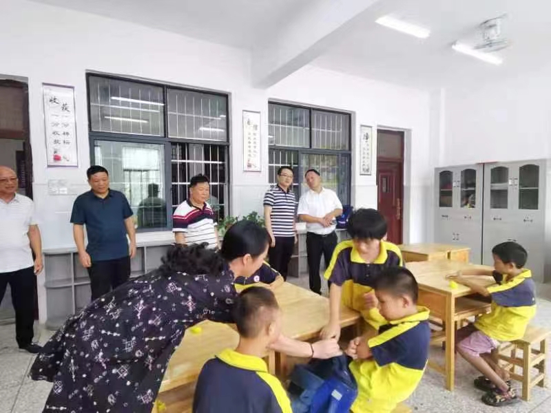 傾心傾力助特教，定點幫扶見實效  ——張哲常委調(diào)研邵陽縣特殊教育學(xué)校