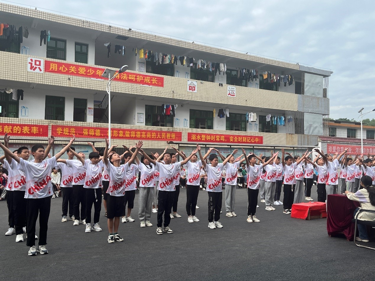 奮進新征程 喜迎二十大  ----洞口管竹中學舉行唱響紅歌活動