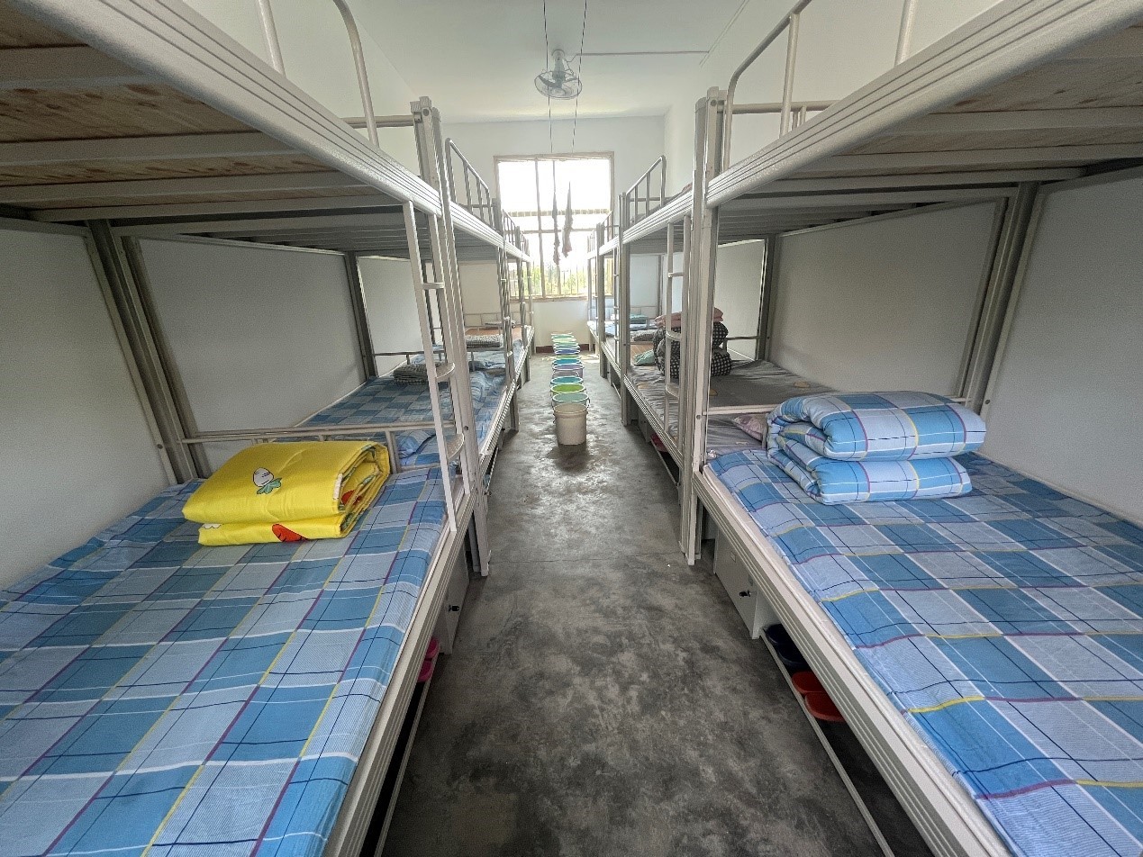 新起點(diǎn) 新征程 ------洞口管竹中學(xué)舉行新生入學(xué)教育成果展示活動(dòng)