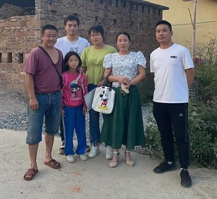 蔡橋鄉(xiāng)中心完小開展防溺水“千師訪萬戶”走訪活動