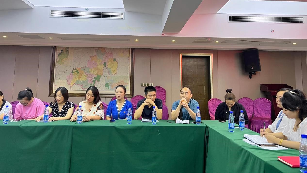 砥礪奮進(jìn)，共促提升