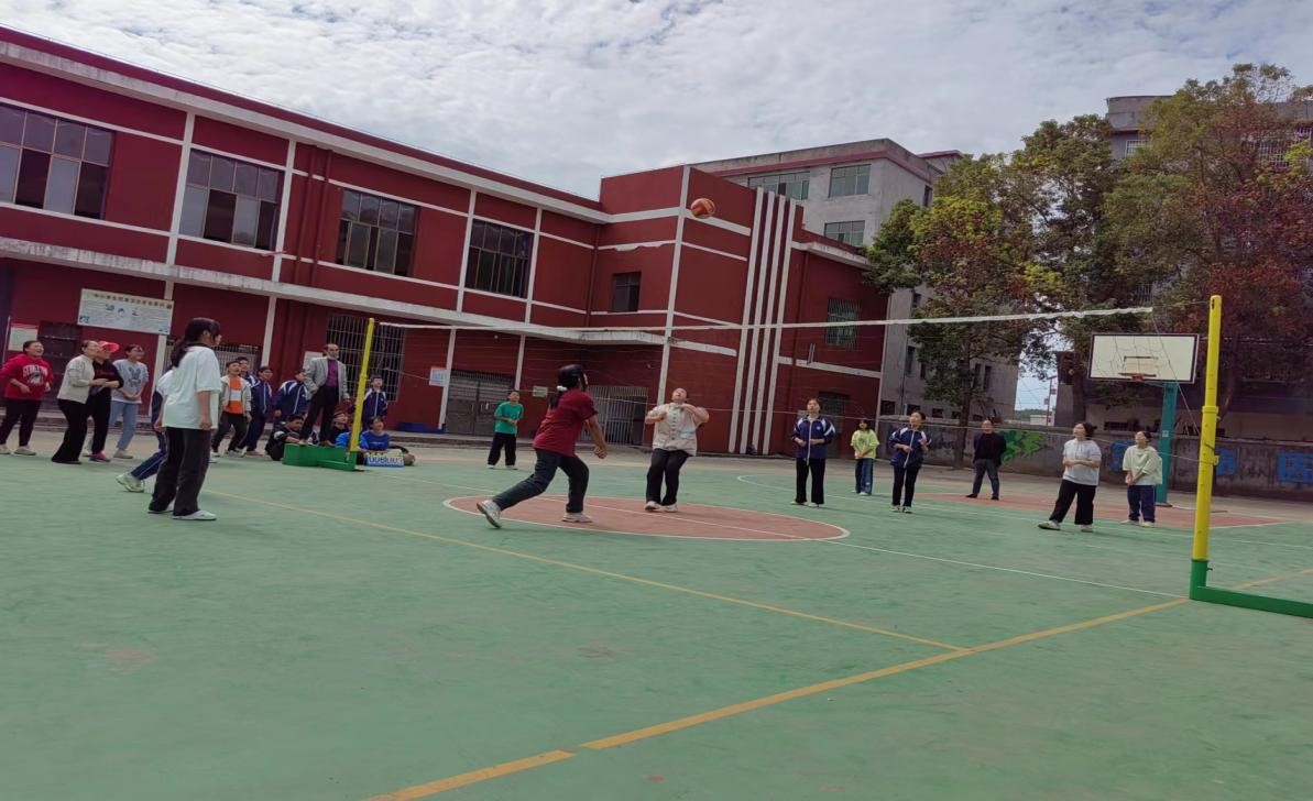 金稱市鎮(zhèn)中學2022年九年級女子排球賽圓滿落幕