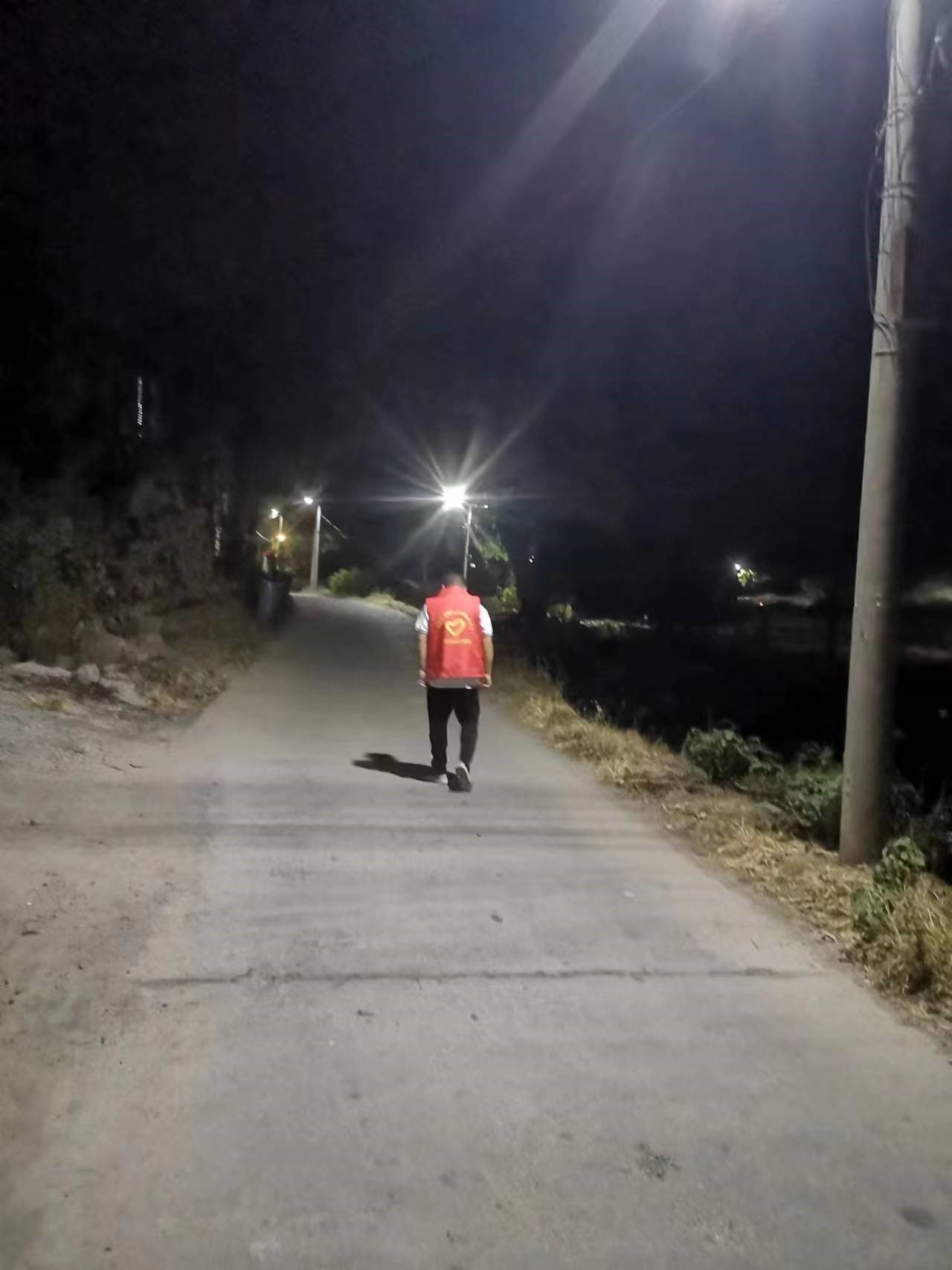 記霞塘云的校長們在抗疫一線