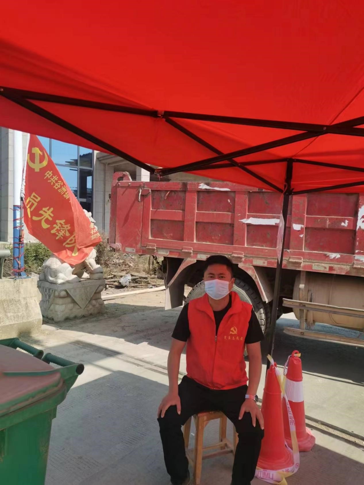 【責任編輯：何擁平】