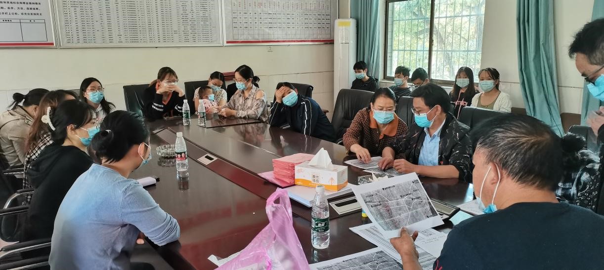 邵陽縣金稱市鎮(zhèn)中學：疫情防控、志愿服務、教育教學三不誤