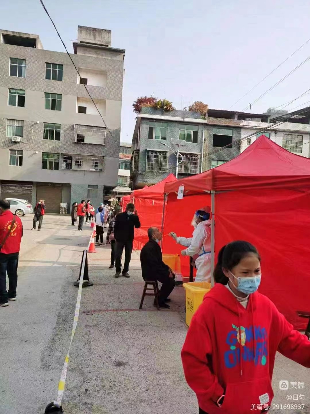 凝心聚力筑堡壘，抗擊疫情當(dāng)先鋒