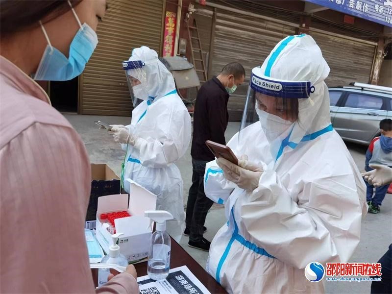 帶好防“疫”口罩，守好“疫”路綠碼