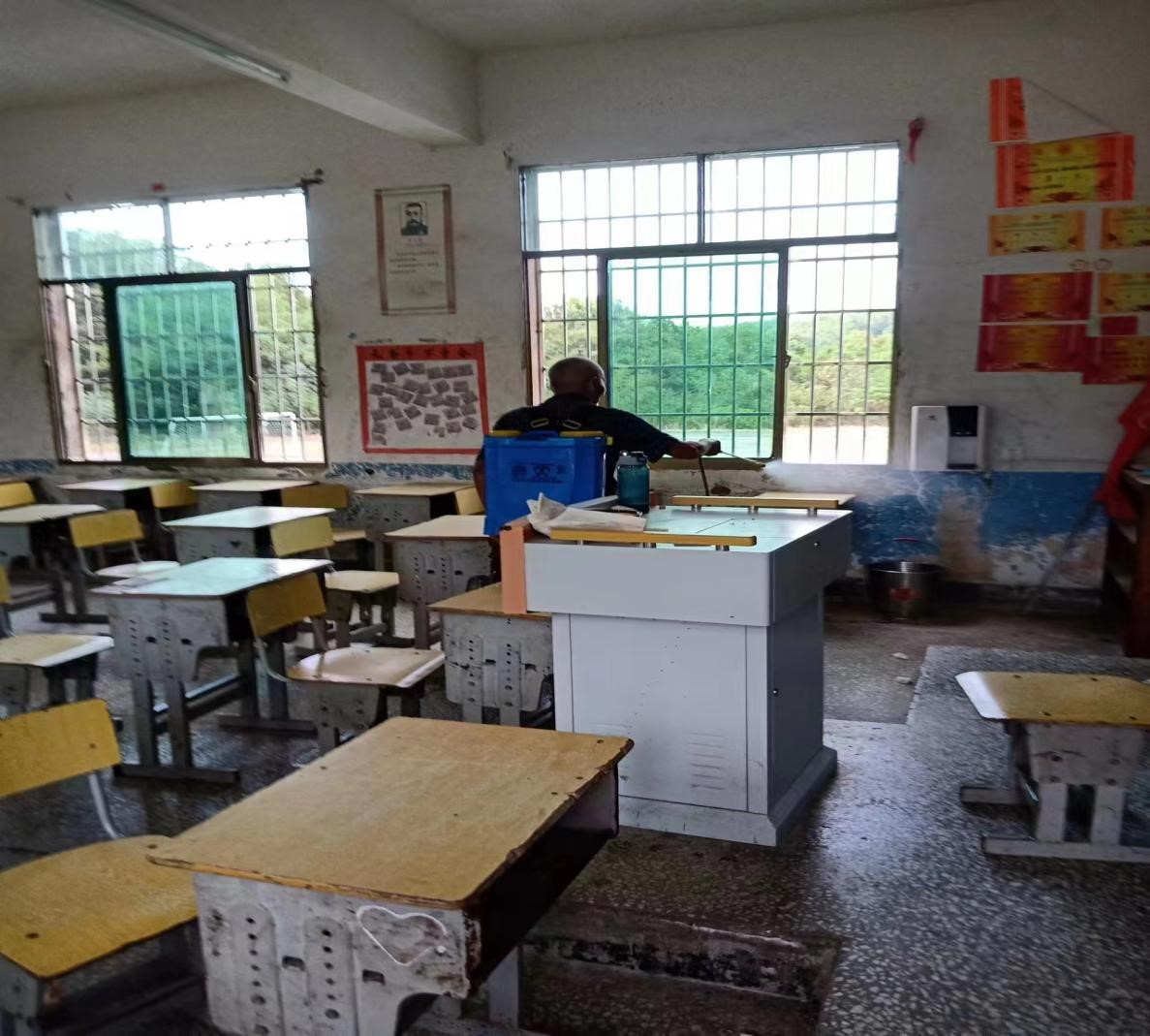 “疫”不容辭敢擔(dān)當(dāng)，“課”不容緩戰(zhàn)疫情