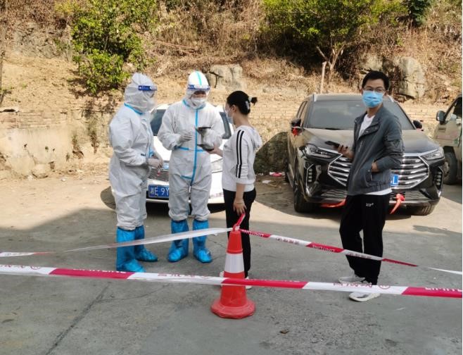 并肩戰(zhàn)疫 、志愿同行--蔡橋鄉(xiāng)小學聯(lián)合支部志愿者  助力防疫攻堅戰(zhàn)紀實