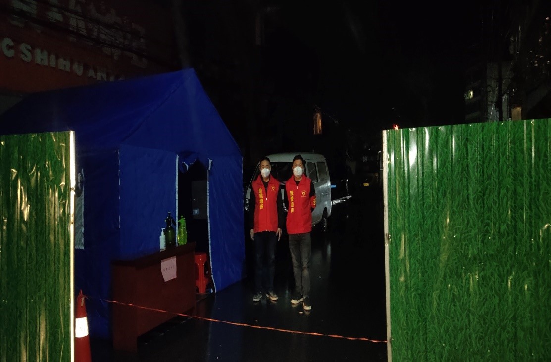 戰(zhàn)“疫”展擔(dān)當(dāng)，并肩上陣“夫妻兵”