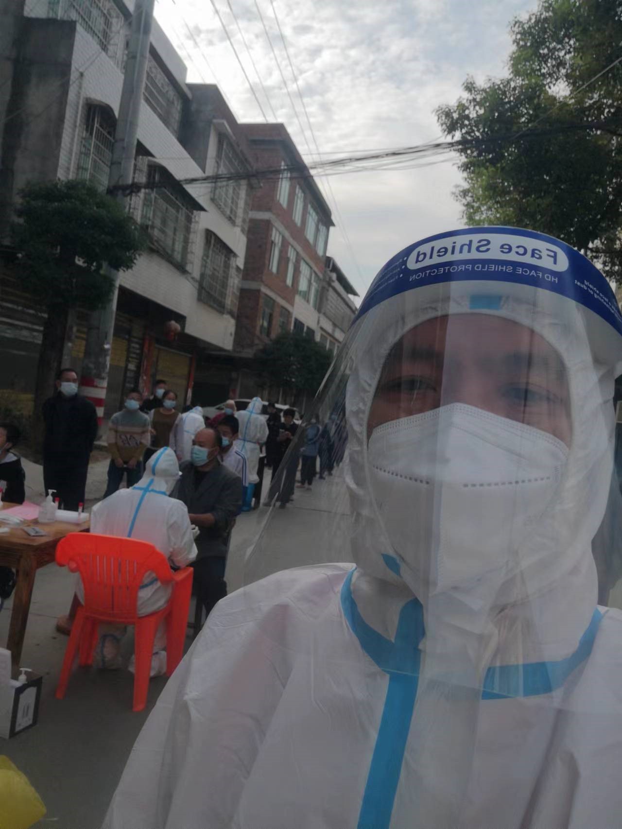 教師疫情防控先進(jìn)事跡系列報(bào)道（一）