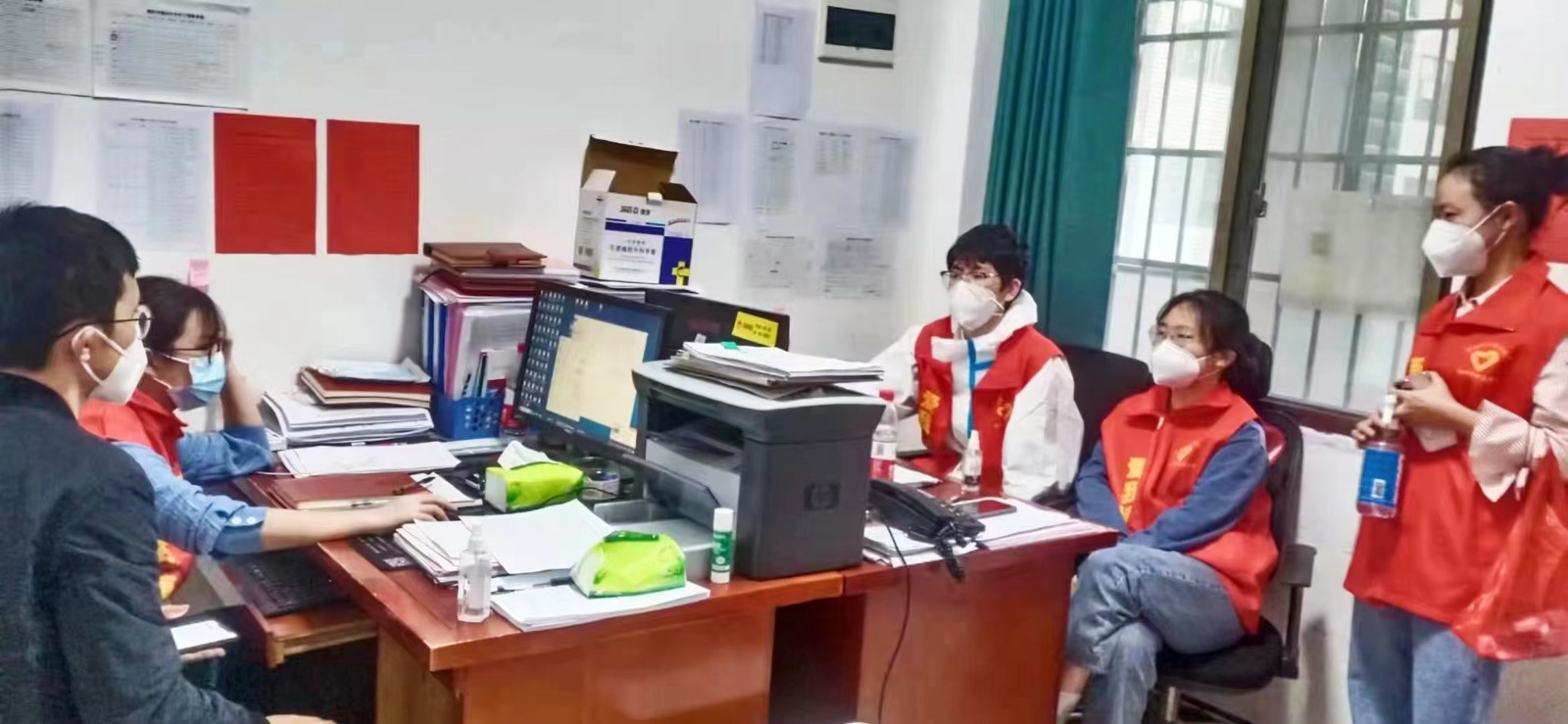 育人之師，抗疫之士