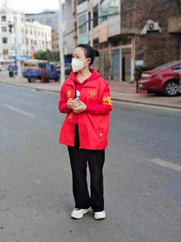 育人之師，抗疫之士