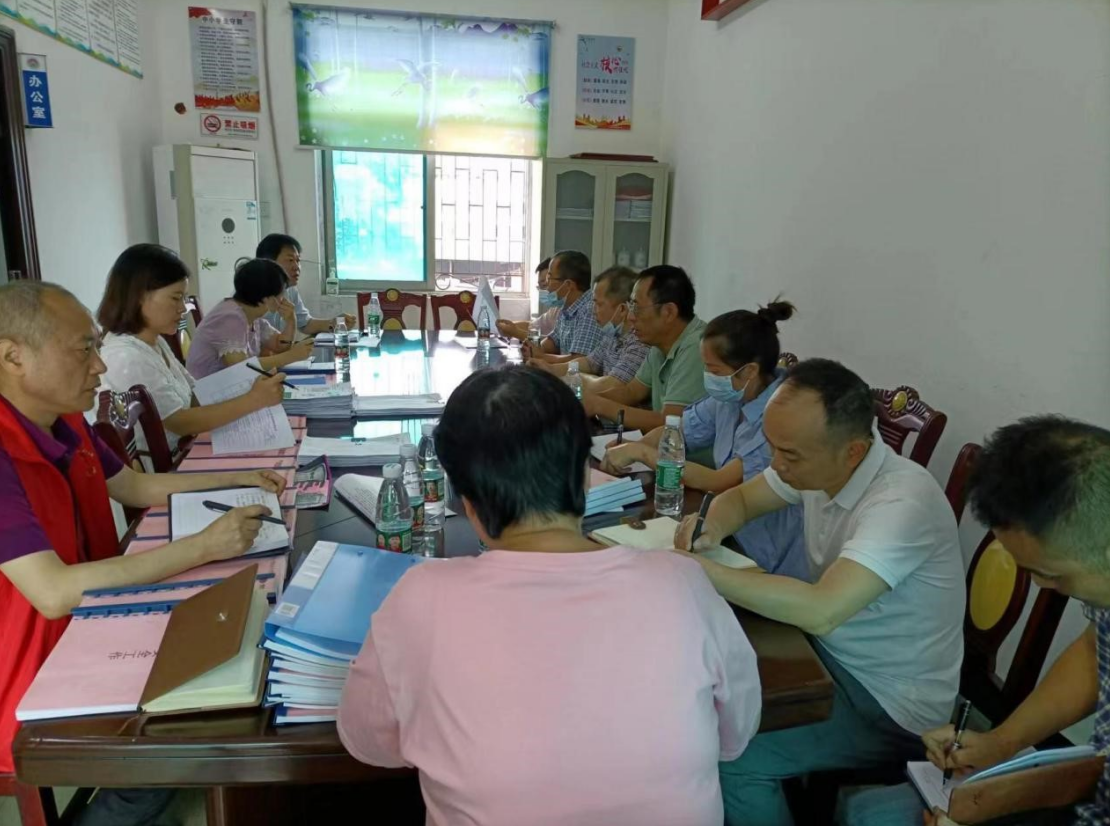 邵陽市大祥區(qū)城南學(xué)校上下聯(lián)動(dòng)抗疫保學(xué)