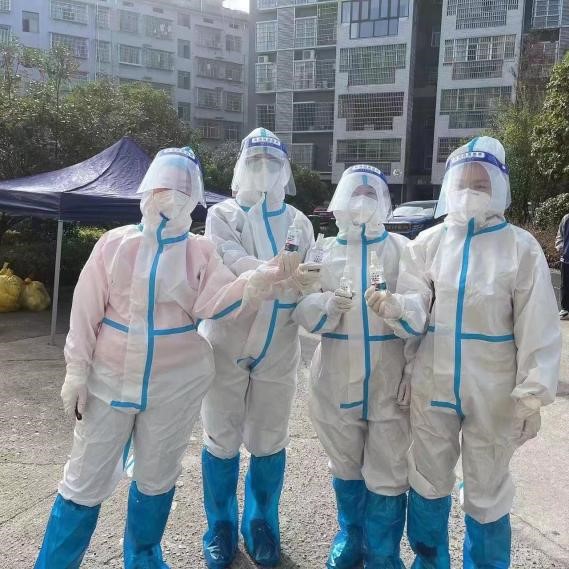 攜手抗疫，毅力前行