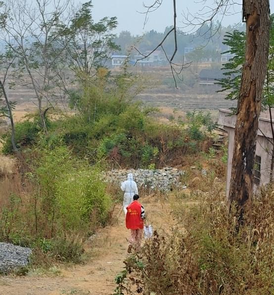 堅(jiān)決抗擊疫情  果斷堅(jiān)毅逆行 彰顯時(shí)代擔(dān)當(dāng)