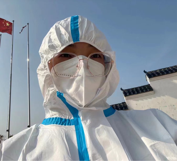 育人為師，戰(zhàn)“疫”為士