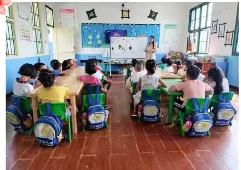 扎根貧瘠，堅(jiān)守希望