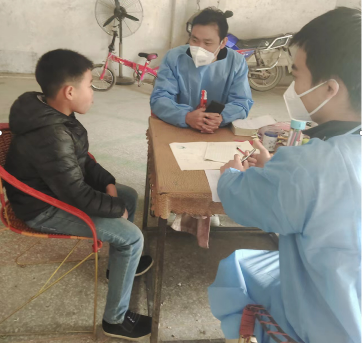 開展留守兒童心理咨詢工作和防疫宣傳工作