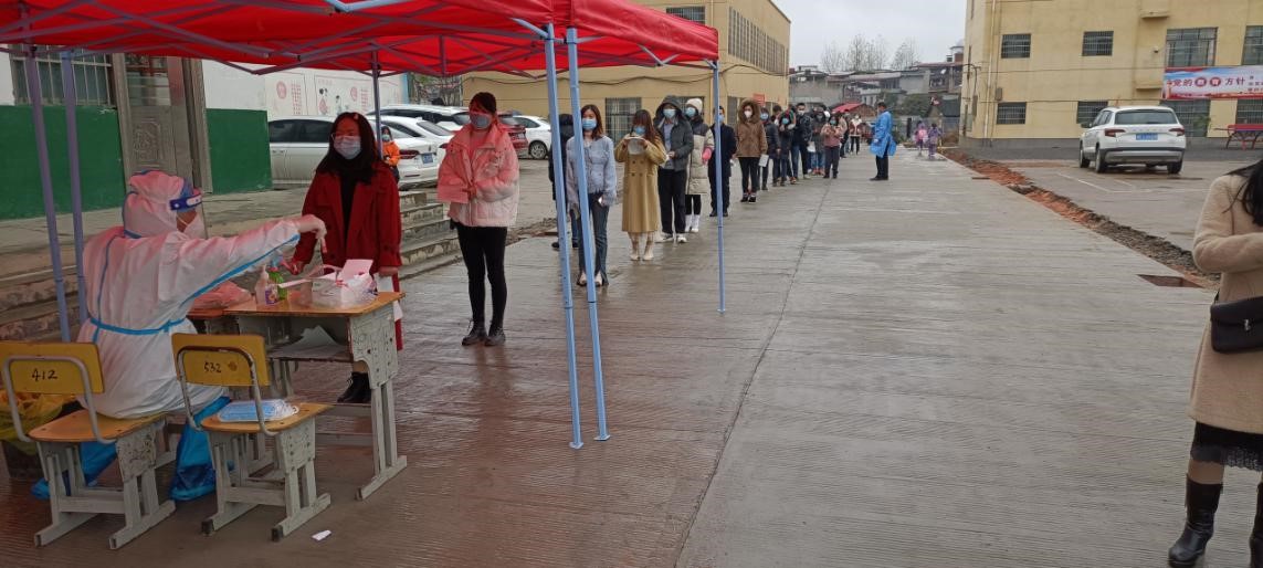 開展核酸采樣演練，提高實(shí)戰(zhàn)能力