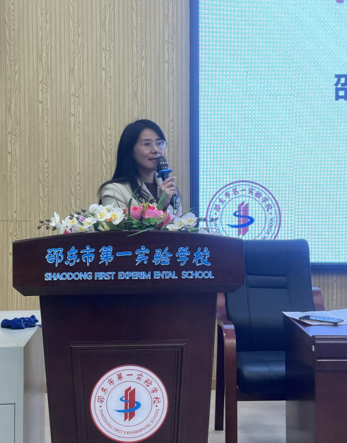 砥礪開新篇，奮楫再啟程——第三屆邵東市姚可平初中英語名師工作室舉辦啟動(dòng)儀式