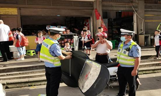 護(hù)苗期末季 執(zhí)法在行動(dòng) 邵陽(yáng)縣多部門聯(lián)合，重拳出擊,為學(xué)校保駕護(hù)航！