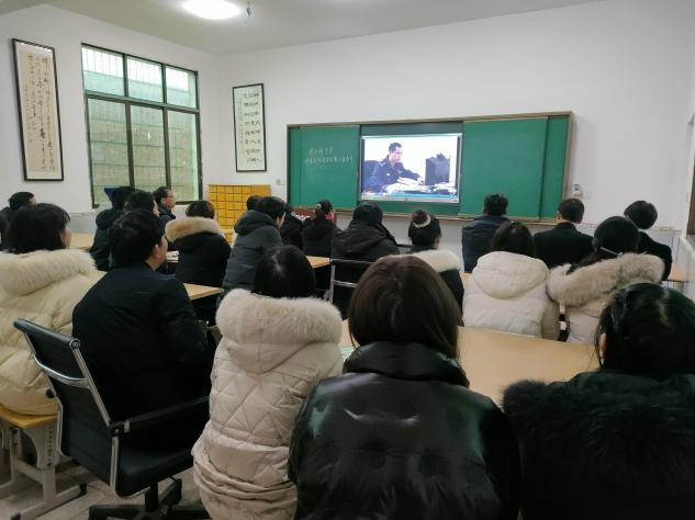 《陽光護(hù)蕾——湖南省防范性侵學(xué)生警示教育片》