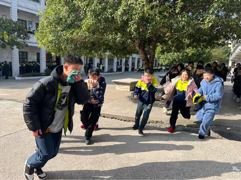 消防安全，牢記心間