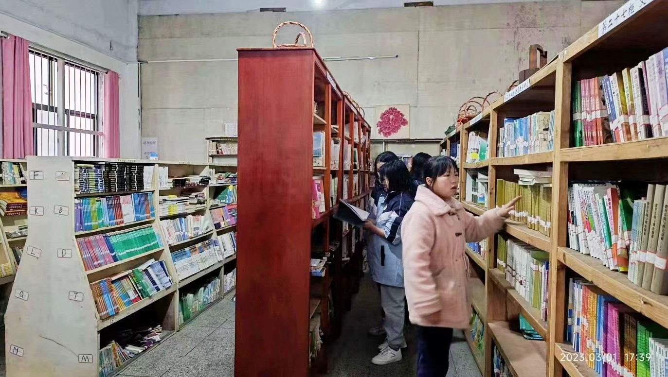 書香潤心靈，閱讀促成長