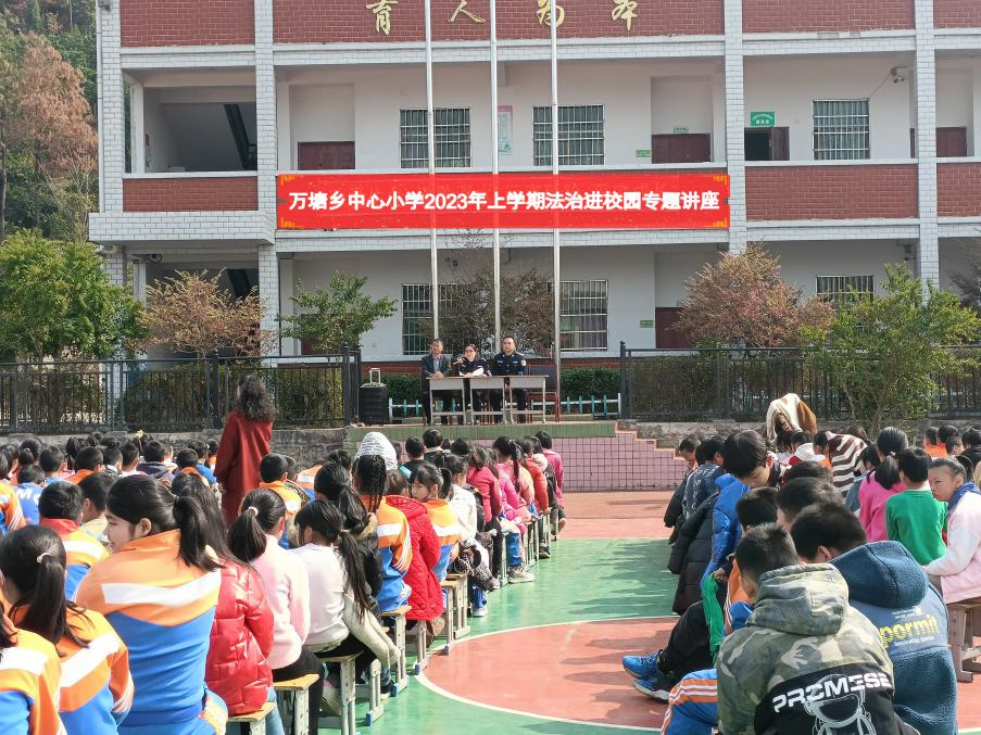 呵護(hù)花蕾 守護(hù)成長