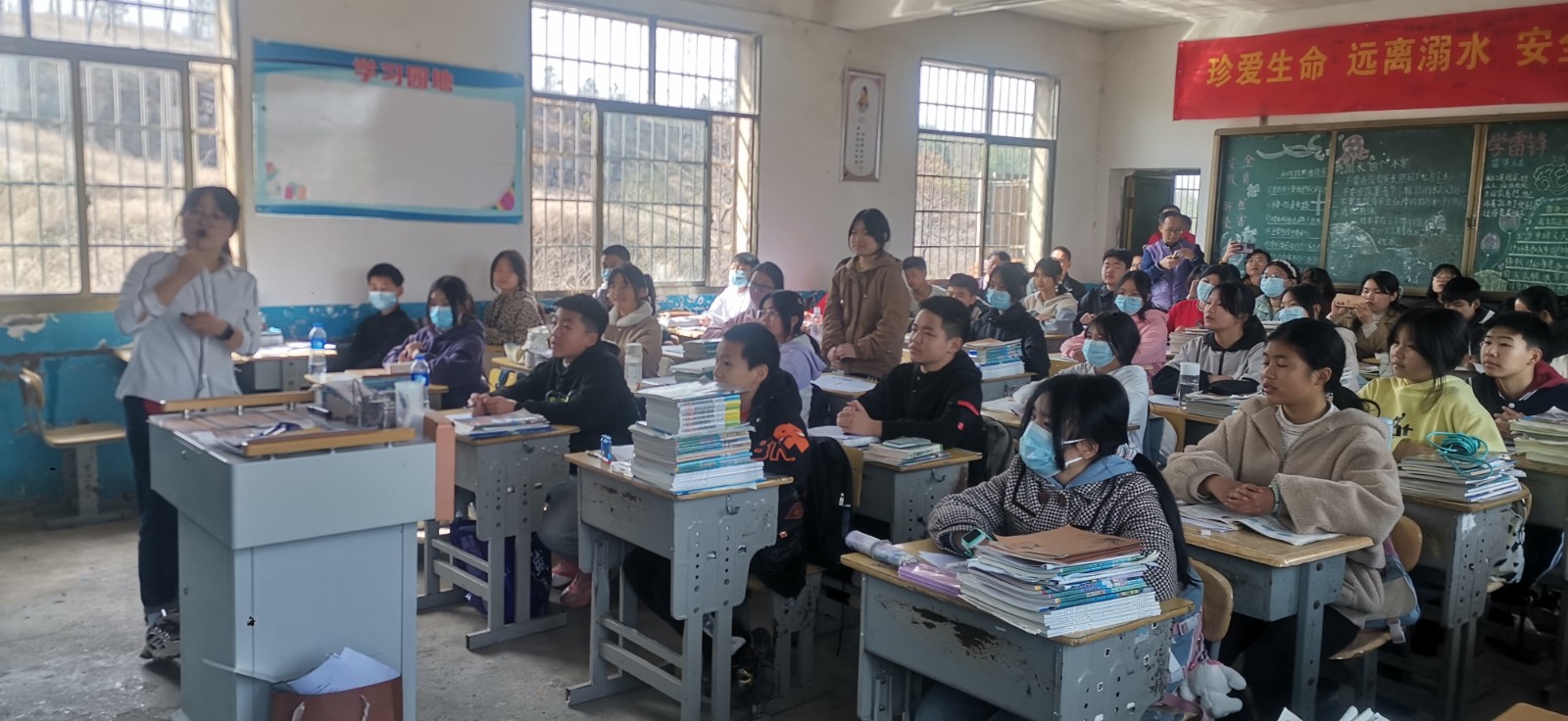 校際交流促提升 互學(xué)互促共成長(zhǎng)