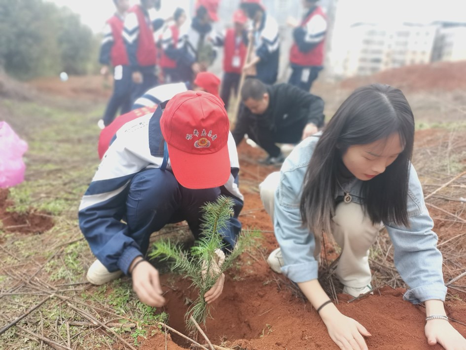 【永州】我為城市添新綠 黨建引領(lǐng)踐初心