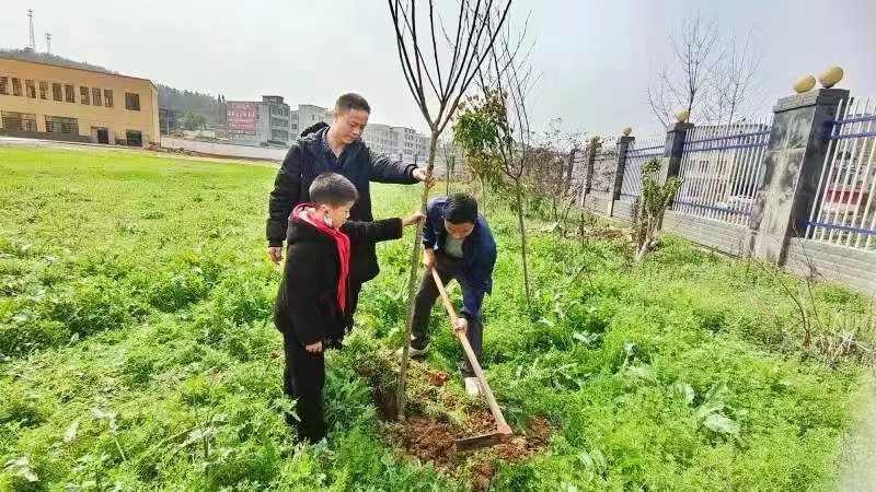 同耕夢想 共植希望