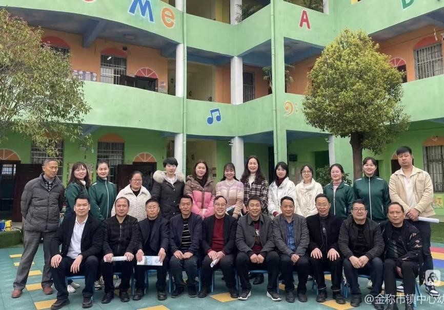 經(jīng)驗(yàn)交流促成長，智慧碰撞共提升