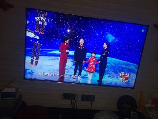 汲取榜樣力量 踐悟初心使命