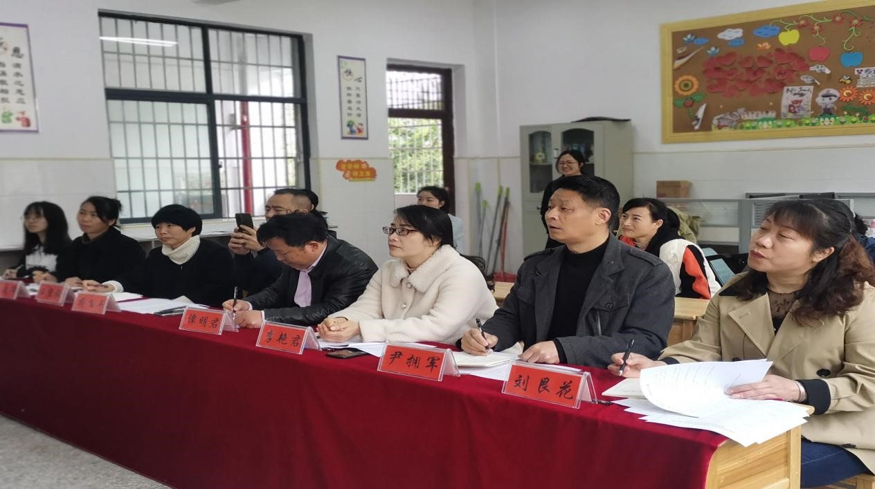 教學(xué)比武競(jìng)風(fēng)采，以賽促教共成長(zhǎng)