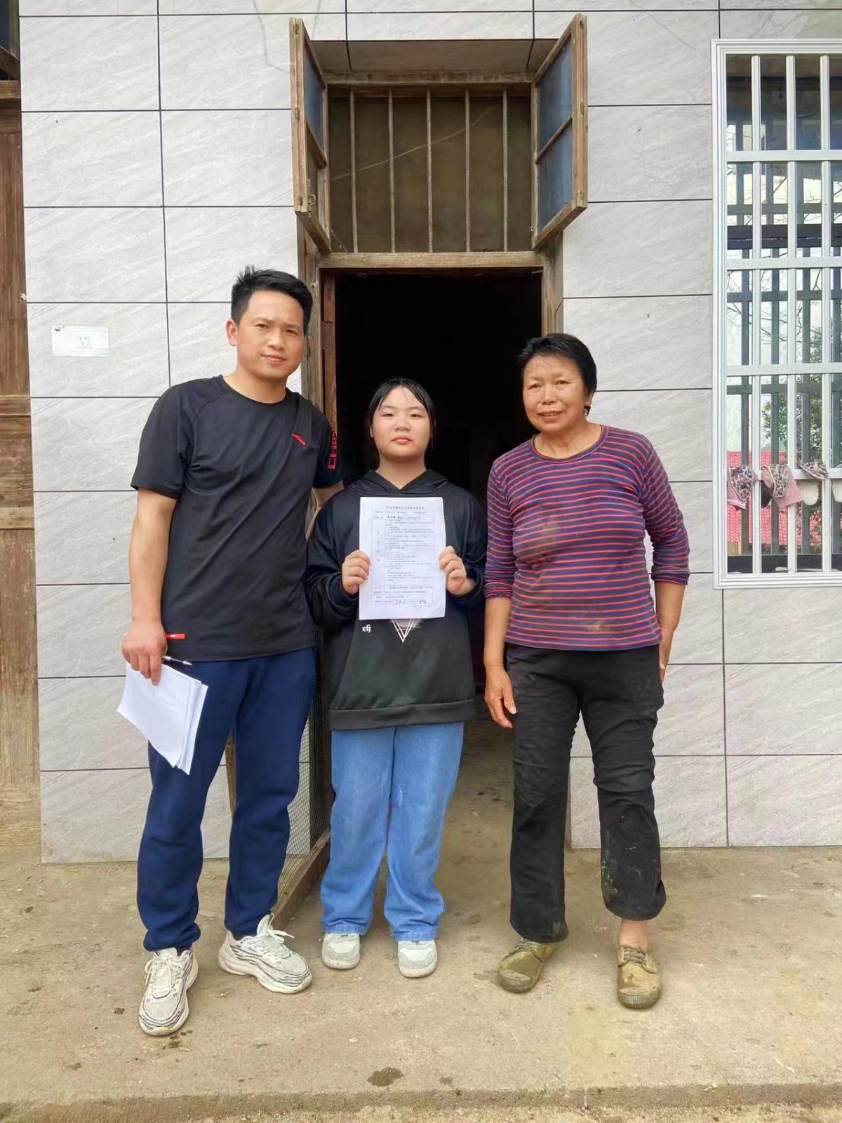 開展“防學(xué)生溺水”家訪