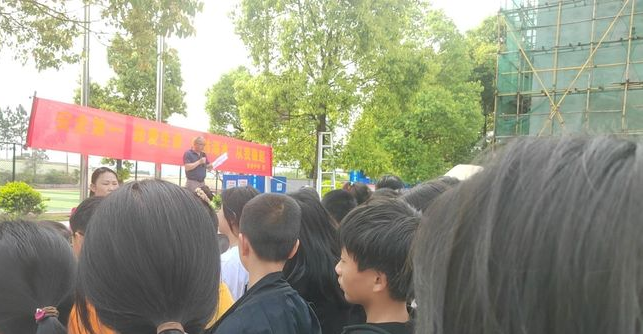 諄諄教誨樹(shù)新風(fēng) 聲聲囑托護(hù)安全