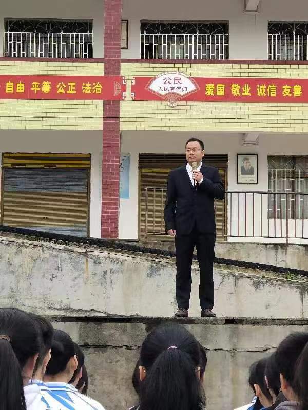 悅讀書，讀好書，潤心靈