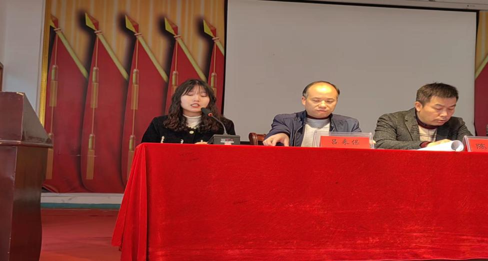 十五載桑梓情 助力家鄉(xiāng)教育