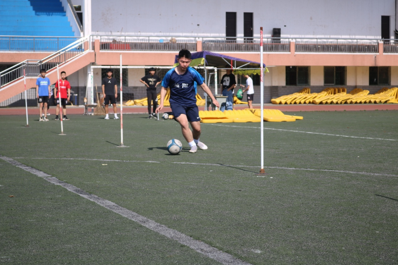 9336名考生上演體能“狂飆”模式